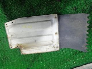 Брызговик передний правый NISSAN ATLAS 1990 контрактная Брызговик передний правый NISSAN ATLAS 1990