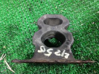 Отбойник задний ISUZU BIGHORN 1994