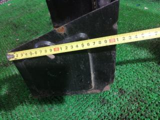 Подставка под аккумулятор DAIHATSU DELTA V98 B