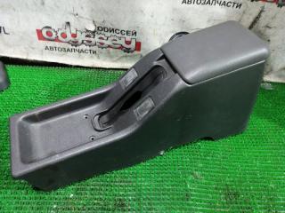 Запчасть бардачок между сиденьями MITSUBISHI STRADA 1998