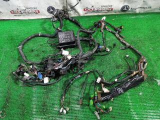 Коса под капот ISUZU MU 1996