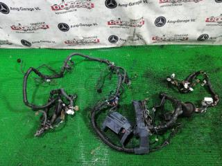 Коса под капот NISSAN SAFARI 1999