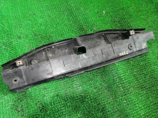 Защита радиатора TOYOTA PRIUS 2016 контрактная Защита радиатора TOYOTA PRIUS 2016