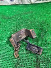 Крепление запасного колеса NISSAN ATLAS 1995