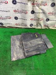 Брызговик передний правый MITSUBISHI FUSO 1999 контрактная Брызговик передний правый MITSUBISHI FUSO 1999