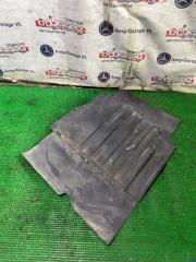 Брызговик MITSUBISHI FUSO 1999 контрактная Брызговик MITSUBISHI FUSO 1999