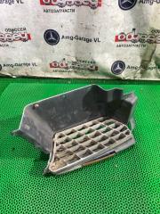 Подножка правая MITSUBISHI FUSO 2005