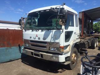 Стекло собачника заднее левое MITSUBISHI FUSO 1994 контрактная Стекло собачника заднее левое MITSUBISHI FUSO 1994