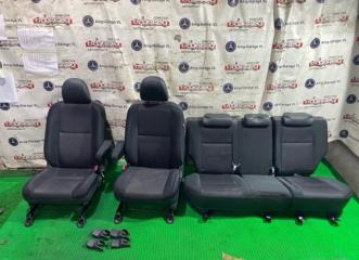 Сидения комплект TOYOTA FJ CRUISER 2012