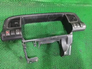 Консоль панели приборов ISUZU ELF 2003