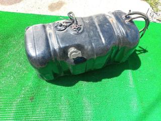 Бензобак ISUZU ELF 2004