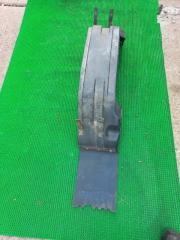 Брызговик задний левый ISUZU ELF 2004