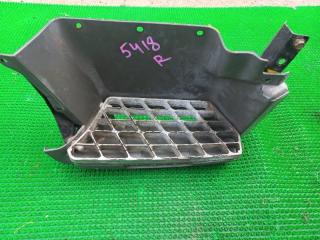 Подножка передняя правая MITSUBISHI FUSO 2001