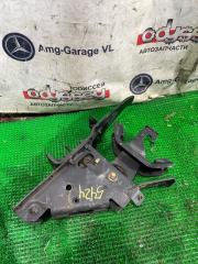 Подушка кабины NISSAN DIESEL CONDOR 1994 контрактная Подушка кабины NISSAN DIESEL CONDOR 1994