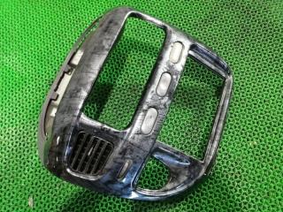 Консоль магнитофона MITSUBISHI DELICA 1996