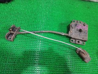 Крепление запаски TOYOTA HARRIER 2006