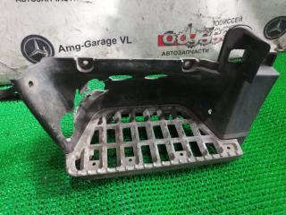 Подножка передняя правая ISUZU ELF 2003