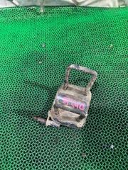 Стремянка рессоры задняя NISSAN DATSUN 1994 контрактная Стремянка рессоры задняя NISSAN DATSUN 1994