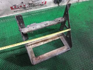 Подставка под аккумулятор NISSAN ATLAS 1994