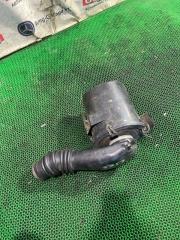 Корпус воздушного фильтра ISUZU BIGHORN 1995