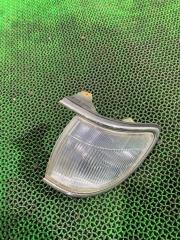 Запчасть габарит передний левый NISSAN TERRANO 1996