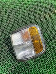 Габарит передний левый ISUZU BIGHORN 1995