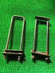 Стремянка рессоры ISUZU ELF 1998 контрактная Стремянка рессоры ISUZU ELF 1998