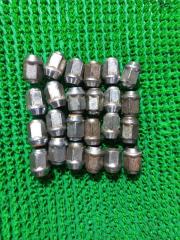 Гайки колесные комплект NISSAN DATSUN 1994