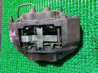 Суппорт передний правый TOYOTA HILUX SURF 1996