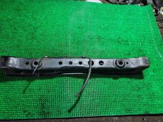 Балка под кпп NISSAN DATSUN 2001