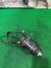 Лягушка ISUZU ELF 2004