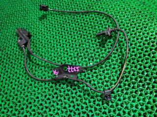 Запчасть датчик абс передний правый TOYOTA HARRIER 2014