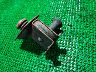 Крепление запаски