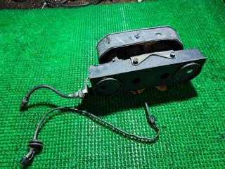 Распределитель тормозной MITSUBISHI FUSO 2001