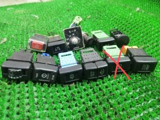 Кнопки прочие ISUZU ELF 2013 контрактная Кнопки прочие ISUZU ELF 2013