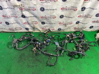 Коса под капот NISSAN TERRANO 1991