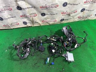 Коса под капот HONDA VEZEL 2013