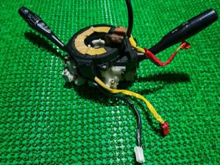 Блок подрулевых переключателей MITSUBISHI DELICA 1997 PD8W 4M40 контрактная