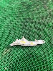 Запчасть крепление бампера переднее левое MITSUBISHI TRITON 2010