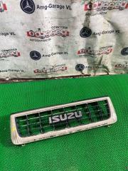 Решетка радиатора ISUZU BIGHORN 1995