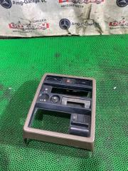 Консоль магнитофона NISSAN SAFARI 1990