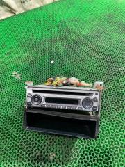 Магнитофон NISSAN SAFARI 1990