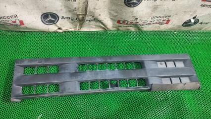 Решетка радиатора ISUZU ELF 2008