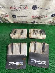 Брызговики комплект задние NISSAN ATLAS 1994