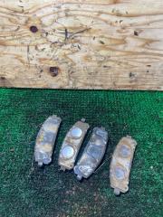 Запчасть тормозные колодки передние LEXUS RX270 2011