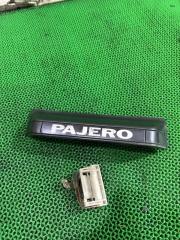 Подсветка номера MITSUBISHI PAJERO 1992 контрактная Подсветка номера MITSUBISHI PAJERO 1992