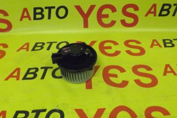 Запчасть двигатель печки Toyota Isis 2004-2017