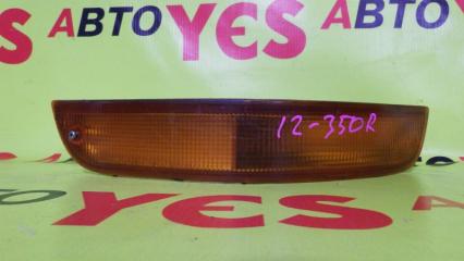 Запчасть повторитель поворота в бампер передний правый Toyota Sprinter 1991-1993