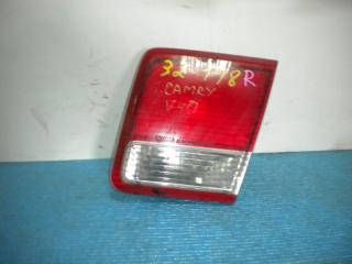 Фото запчасти вставка багажника задняя правая Toyota Camry 1994-1996 контрактная запчасть Запчасть вставка багажника задняя правая Toyota Camry 1994-1996