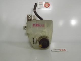 Фото запчасти бачок для тормозной жидкости Toyota Prius 2000-2003 контрактная запчасть Запчасть бачок для тормозной жидкости Toyota Prius 2000-2003